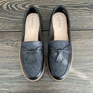 SOLD Clarks Raisie Millie Loafers